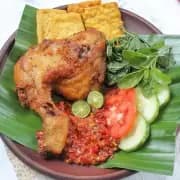 Ayam Penyet